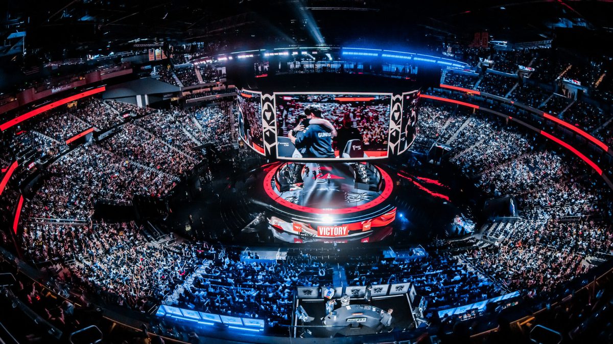 The Worlds 2022 final between DRX and T1 broke a huge viewer record The Worlds 2022 final between DRX and T1 broke a huge viewer record