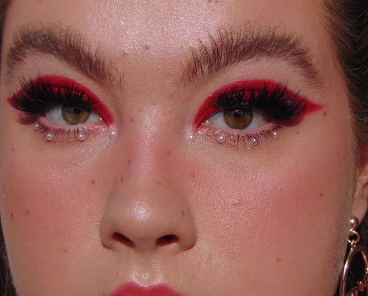 Color Games scented nail lacquer: summer manicure, limited edition | DIOR Color Games scented nail lacquer: summer manicure, limited edition | DIOR