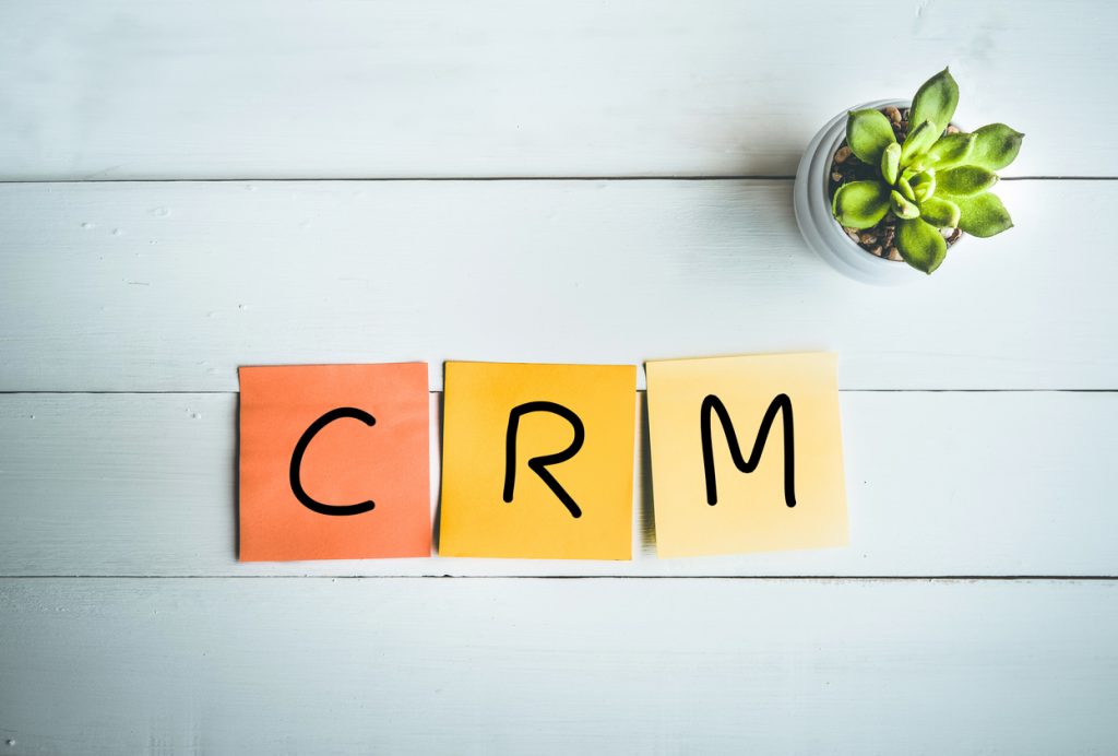 Gérer les relations clients avec un CRM | PressMyWeb | digital et ...